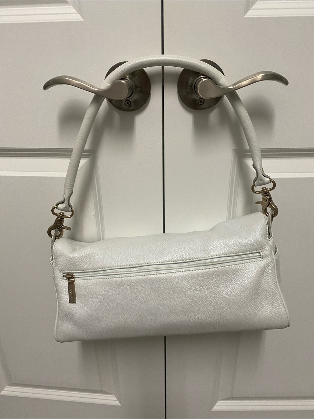 Hobo International Frosted White Pebble Leather Shoulder Bag - Picture 4 of 4